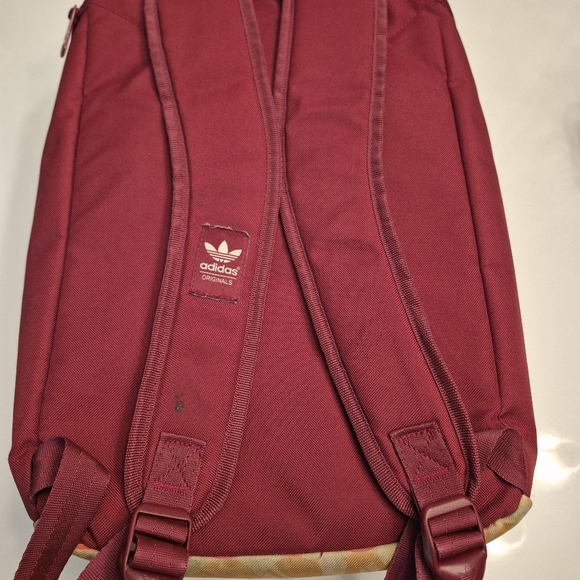 Adidas Backpack - Picture 3 of 7